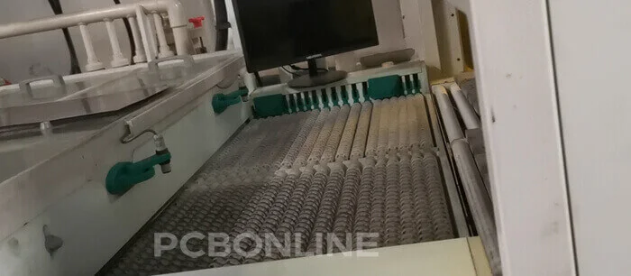 cleaning and scrubbing FPC